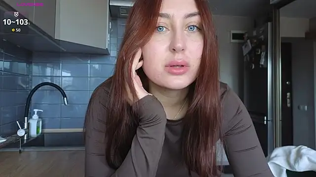 Snapshot of EvangelinFox chatting on February 2026 11:21:02 AM EvangelinFox online show from February 2026 11:21:02 AM