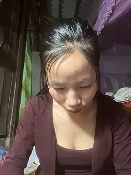 -Xenia  online show from February 2026 05:10:02 PM