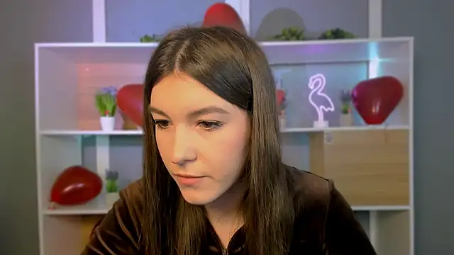 elis sunny online show from February 2026 06:13:02 AM