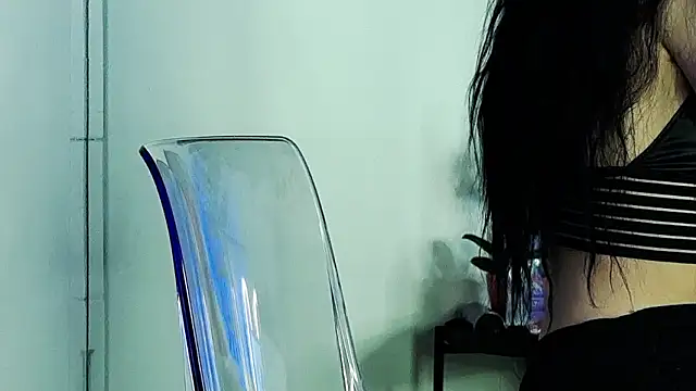 Snapshot of ChloeeDavis chatting on February 2026 07:03:01 PM ChloeeDavis online show from February 2026 07:03:01 PM