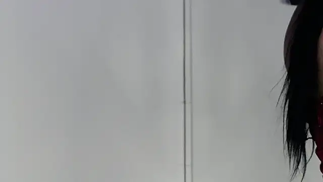 Snapshot of ChloeeDavis chatting on February 2026 07:14:02 PM ChloeeDavis online show from February 2026 07:14:02 PM