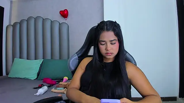 Shirleytaylor- online show from March 2026 11:08:01 AM