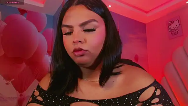 Maia Hotts online show from March 2026 11:37:02 AM