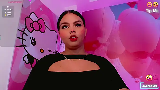 Maia Hotts online show from March 2026 12:01:02 PM