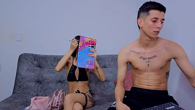 MakkiAndJimmyy online show from March 2026 07:32:01 PM