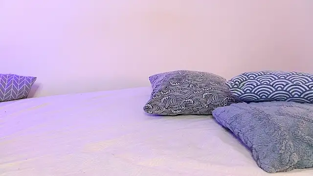 Luvtosin663 online show from April 2026 03:04:02 PM