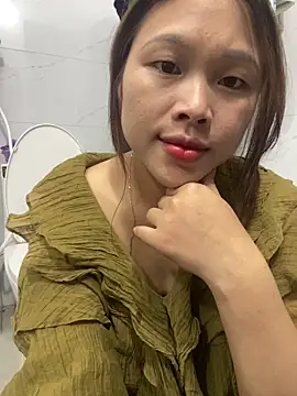Emxinhka1 online show from April 2026 05:59:01 PM