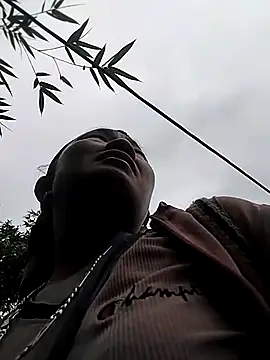 Neoone 1 online show from April 2026 12:26:02 AM