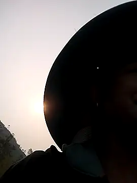 Neoone 1 online show from April 2026 12:59:02 AM