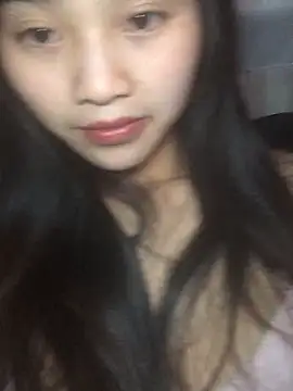 uyensexy online show from February 2026 03:40:02 PM