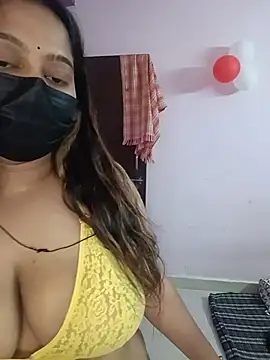 Aliya Hott online show from July 2026 06:31:01 AM