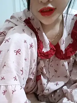 Moe-moex online show from March 2026 04:18:02 PM