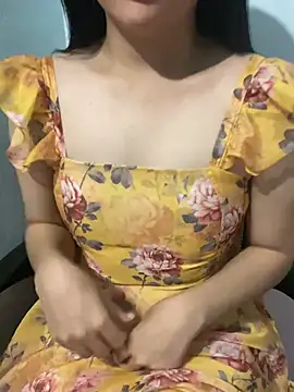 hotgirl-sexy online show from April 2026 03:40:01 PM