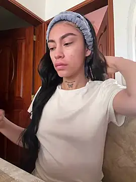 Snapshot of Bonny_Eva chatting on February 2026 07:31:01 PM Bonny Eva online show from February 2026 07:31:01 PM