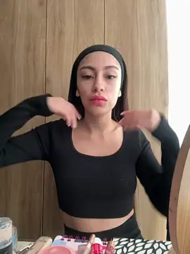 Bonny Eva online show from July 2026 05:41:02 PM