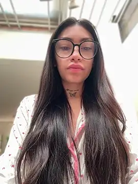 Bonny Eva online show from July 2026 03:45:01 PM