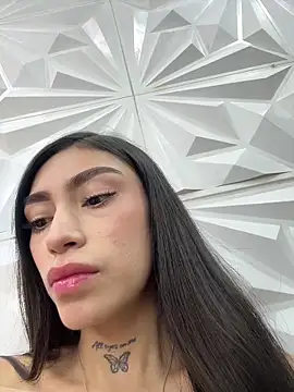 Bonny Eva online show from June 2026 04:55:02 PM