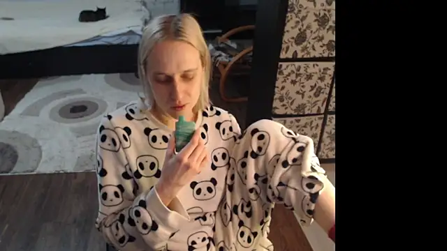 Your guilty pleasure1 online show from February 2026 04:37:01 PM