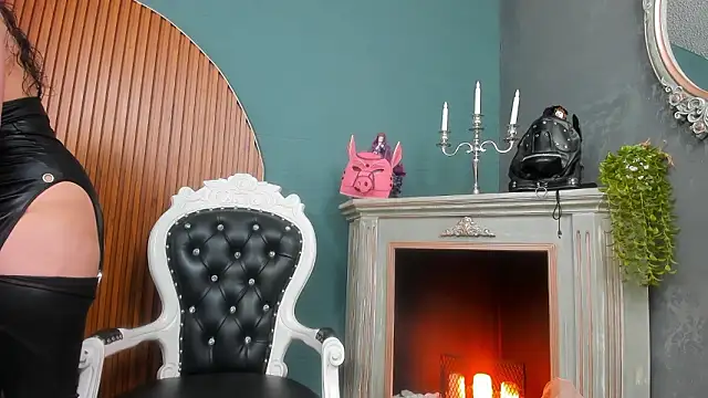 Snapshot of barbara_leython chatting on February 2026 12:48:02 PM barbara leython online show from February 2026 12:48:02 PM