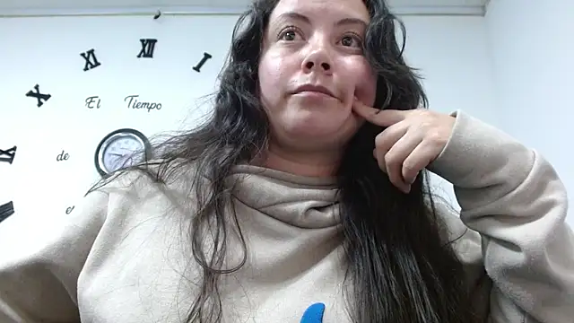 ElaMurray02 online show from February 2026 03:45:02 PM