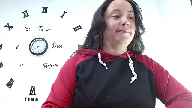 ElaMurray02 online show from February 2026 02:28:01 PM