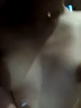 Snapshot of Luanatrans15 chatting on February 2026 04:55:01 AM Luanatrans15 online show from February 2026 04:55:01 AM