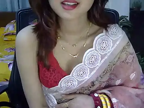Maaya khan online show from May 2026 04:43:01 PM