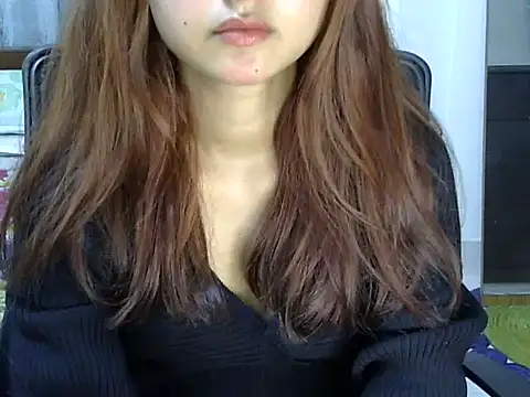 Maaya khan online show from March 2026 04:36:01 PM