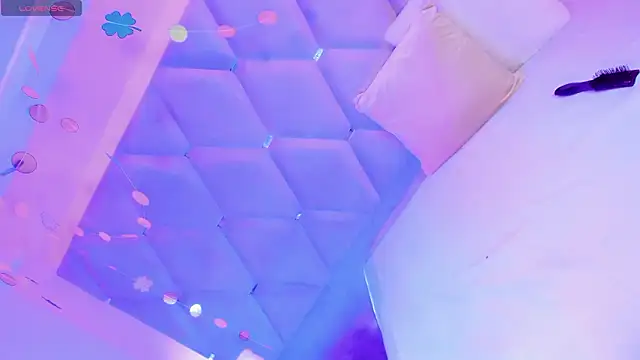 EmmaSweet23 online show from March 2026 08:32:01 PM