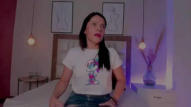 AnnaBroooks online show from February 2026 12:00:01 AM