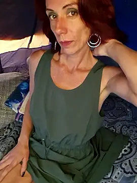 Snapshot of Paradice7 chatting on May 2026 09:56:01 PM Paradice7 online show from May 2026 09:56:01 PM