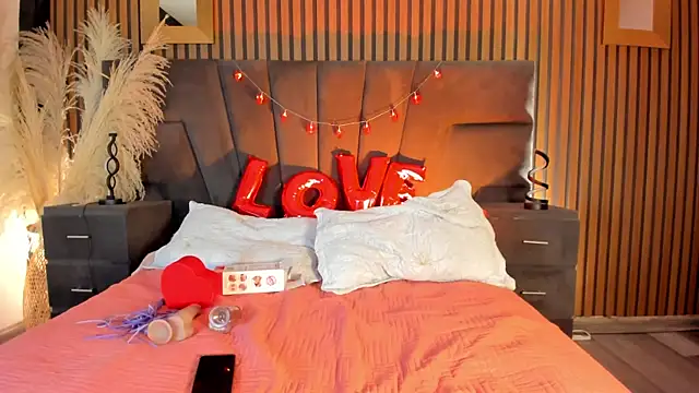 ZoehPeterr  online show from February 2026 09:25:02 PM