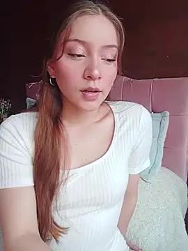 MimiSoftie online show from March 2026 06:59:02 PM