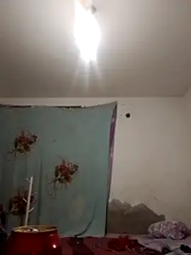 Loiraput09AZ online show from February 2026 06:54:02 AM