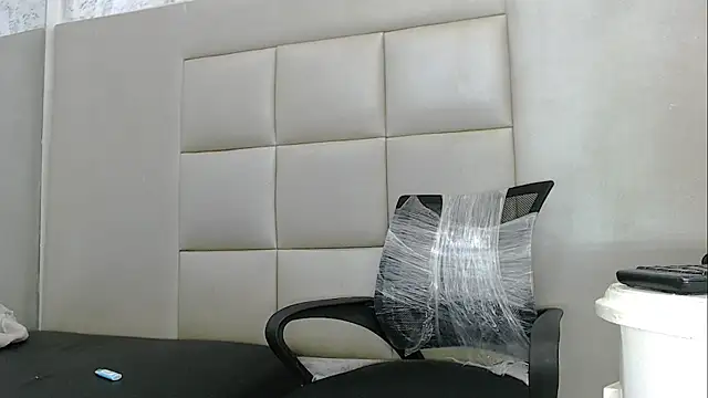 TonnyMarck online show from February 2026 03:02:02 AM