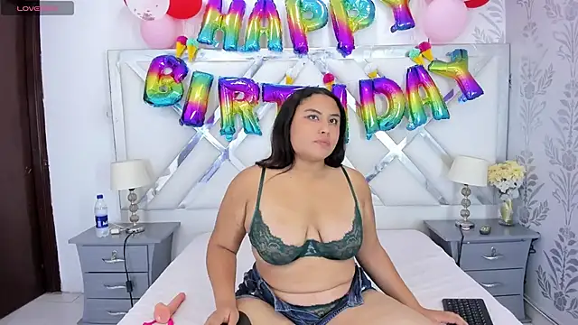 Snapshot of yaragarcia chatting on February 2026 03:48:02 AM yaragarcia online show from February 2026 03:48:02 AM