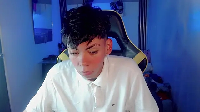 Liarr  online show from May 2026 03:25:02 AM