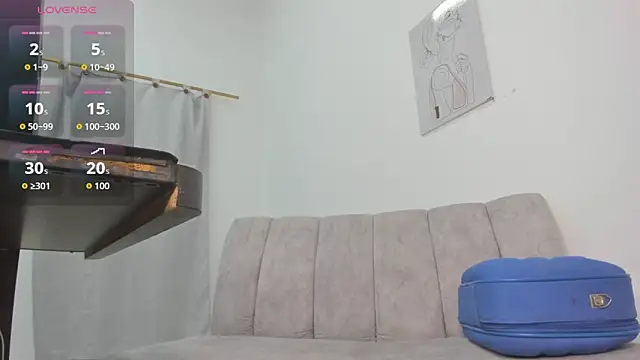 Snapshot of velvetluna_ chatting on May 2026 03:12:02 PM velvetluna online show from May 2026 03:12:02 PM