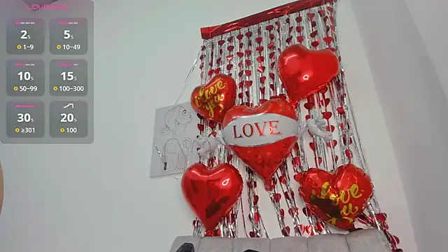 velvetluna  online show from February 2026 11:34:02 AM