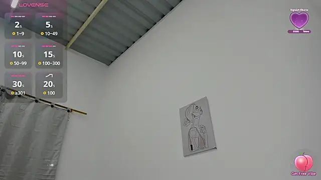 velvetluna  online show from February 2026 10:53:02 AM