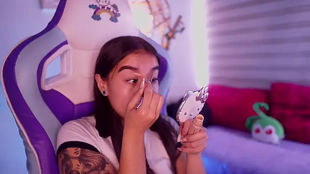 mavi boo online show from February 2026 07:03:01 PM