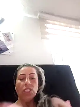 Snapshot of maynor_1998 chatting on April 2026 11:59:02 AM maynor 1998 online show from April 2026 11:59:02 AM