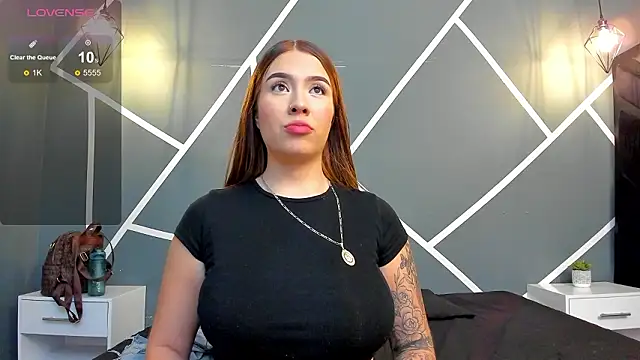 Hanna Becker  online show from February 2026 01:53:01 PM