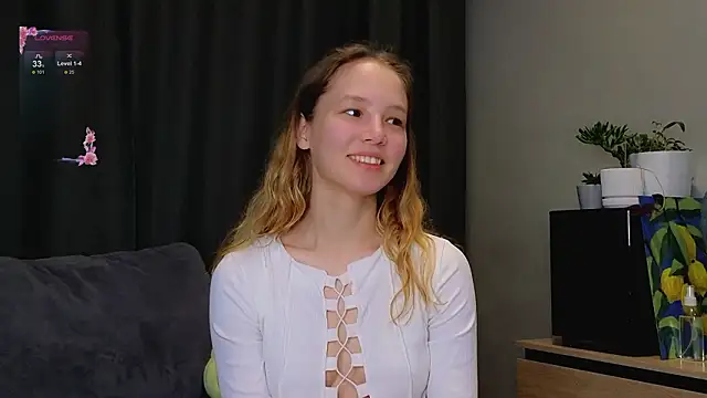 y0ur sunshinee online show from February 2026 10:21:01 PM