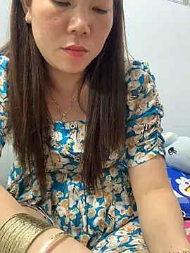 Baby-lovely69 online show from February 2026 01:32:02 PM