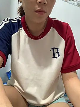 Baby-lovely69 online show from April 2026 11:11:01 PM