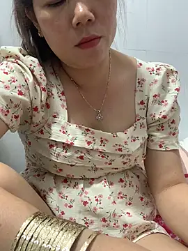 Baby-lovely69 online show from February 2026 01:28:01 PM