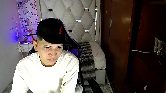 Black diamondd  online show from April 2026 03:17:01 PM