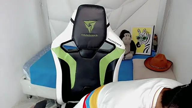 Black diamondd  online show from February 2026 01:22:02 PM