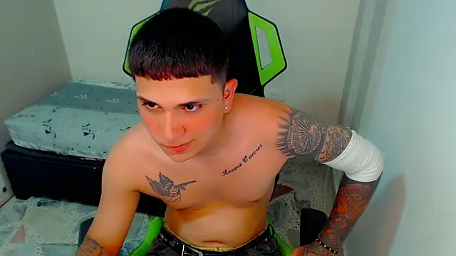 Black diamondd  online show from April 2026 04:54:01 PM